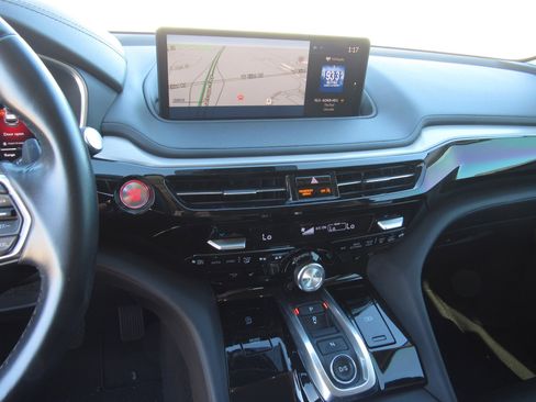 Certified 2023 Acura MDX FWD w/ Technology Package image 20