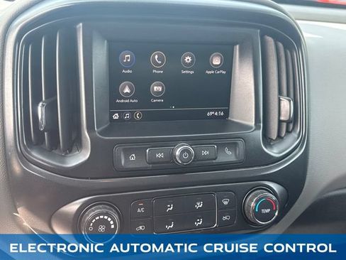 Used 2020 Chevrolet Colorado W/T w/ WT Convenience Package RWD image 18