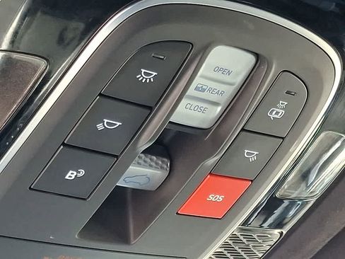 Used 2024 Hyundai Palisade Calligraphy image 27