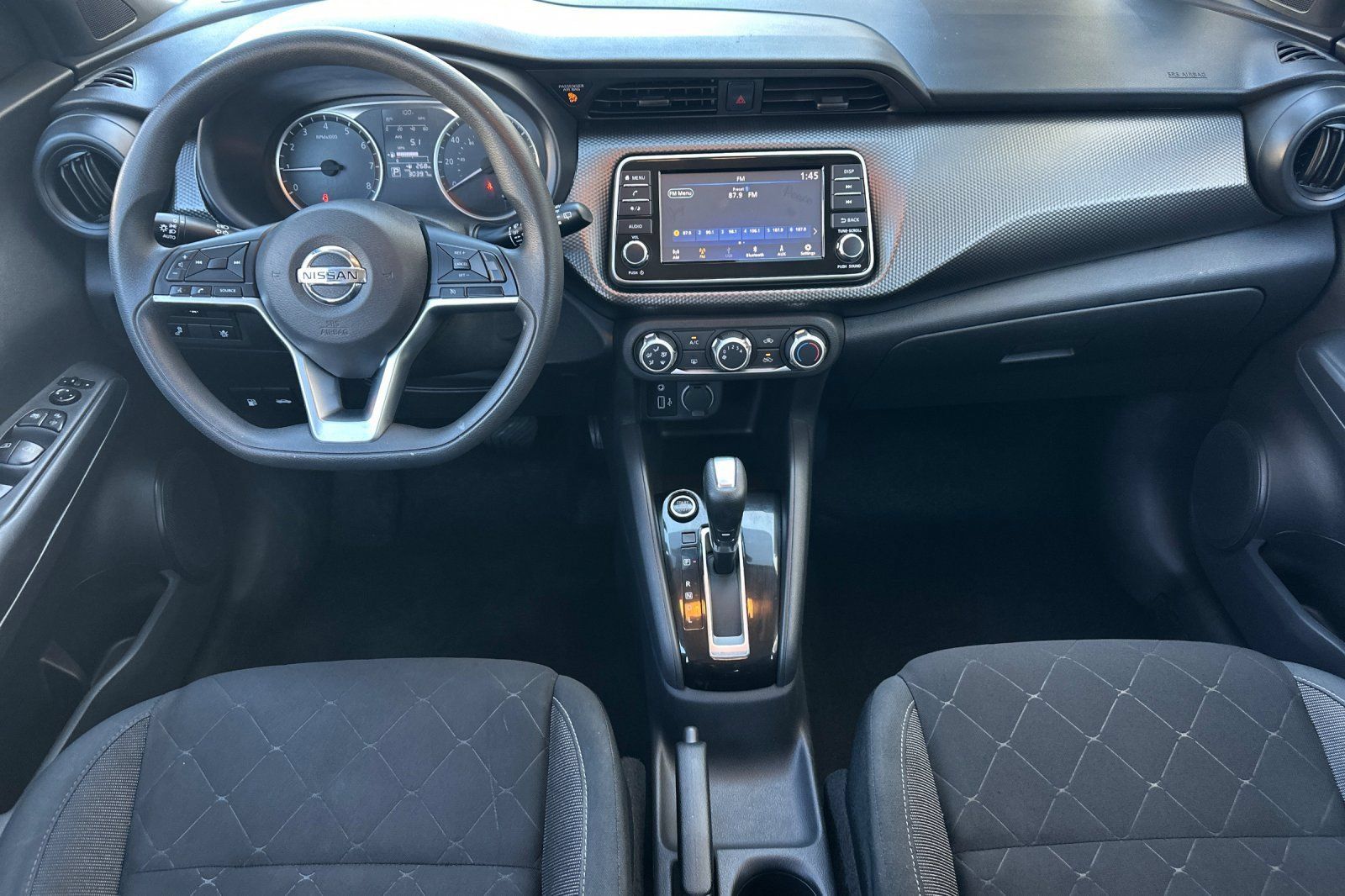 Used 2020 Nissan Kicks S FWD image 13