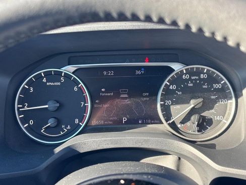 Used 2023 Nissan Rogue SL w/ SL Premium Package image 22