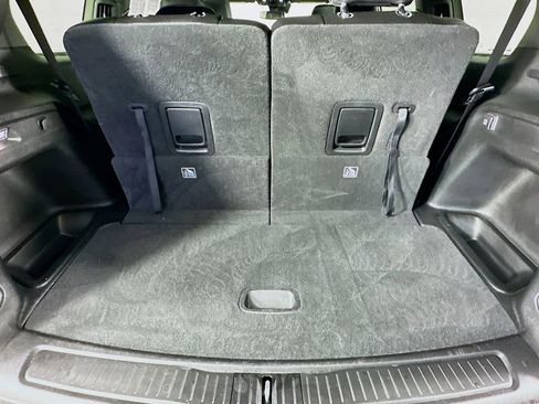 Certified 2023 Jeep Grand Cherokee L Laredo image 38