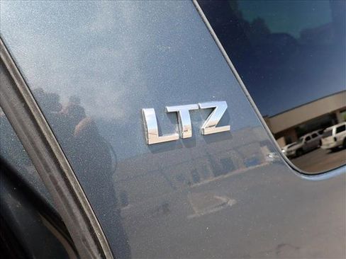 Used 2009 Chevrolet Tahoe LTZ AWD/4WD image 10