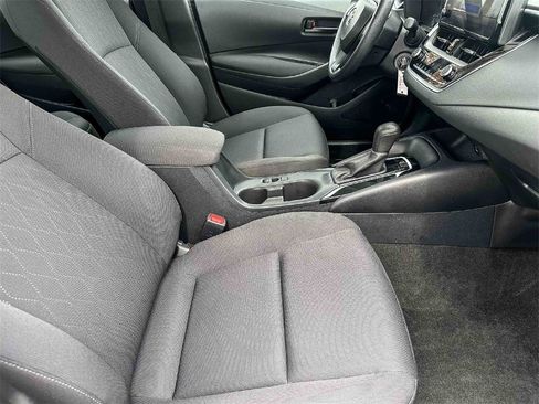 Used 2024 Toyota Corolla LE image 21