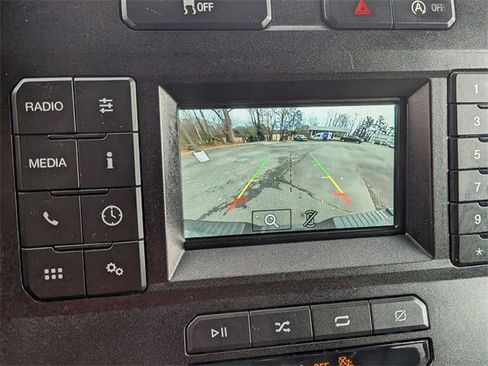 Used 2018 Ford F150 XLT image 22