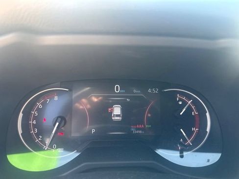 Used 2025 Toyota RAV4 XLE FWD image 11