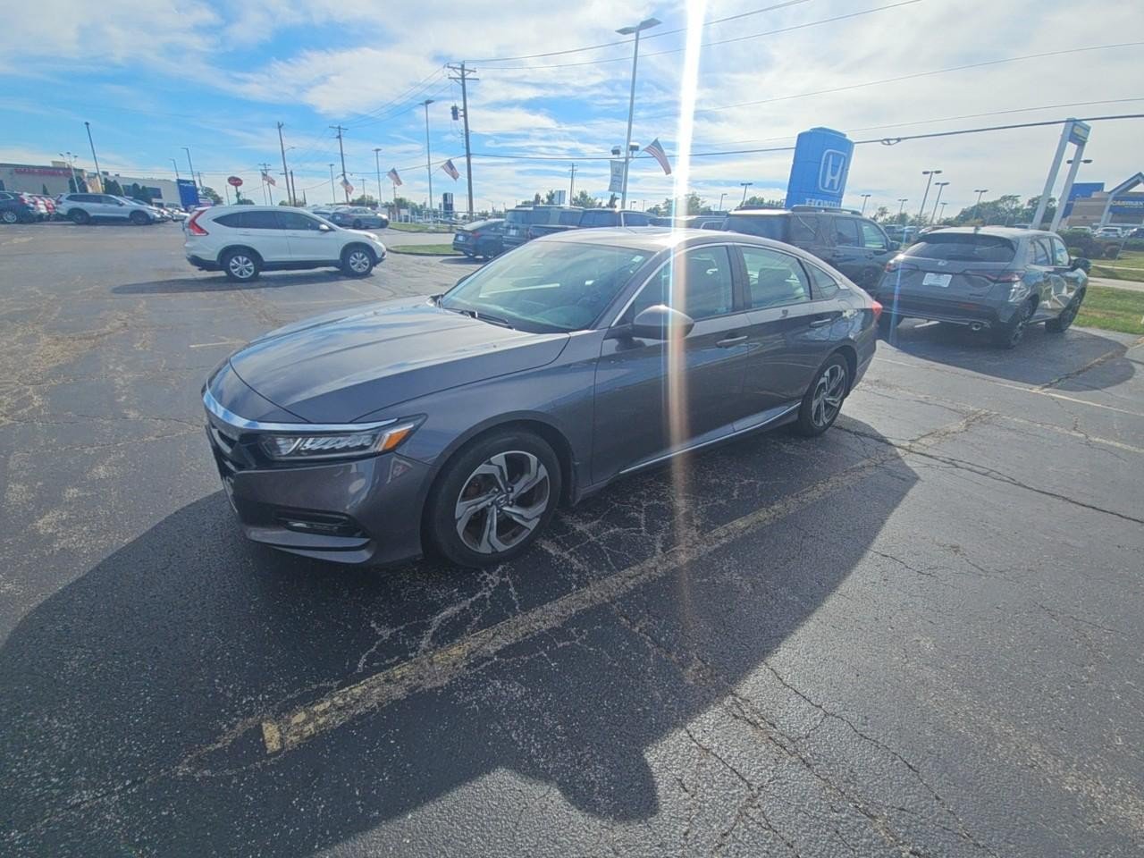 Used 2020 Honda Accord EX image 4