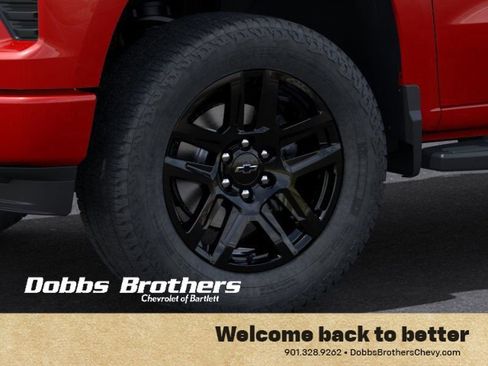 Used 2025 Chevrolet Silverado 1500 Custom AWD/4WD image 9