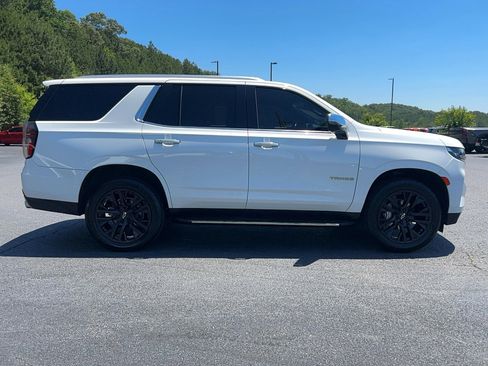 Used 2021 Chevrolet Tahoe Premier RWD image 4