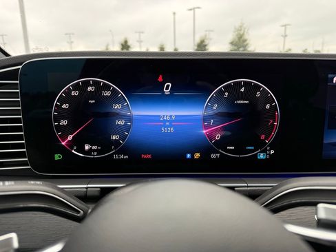 Used 2025 Mercedes-Benz GLE 350 4MATIC image 15