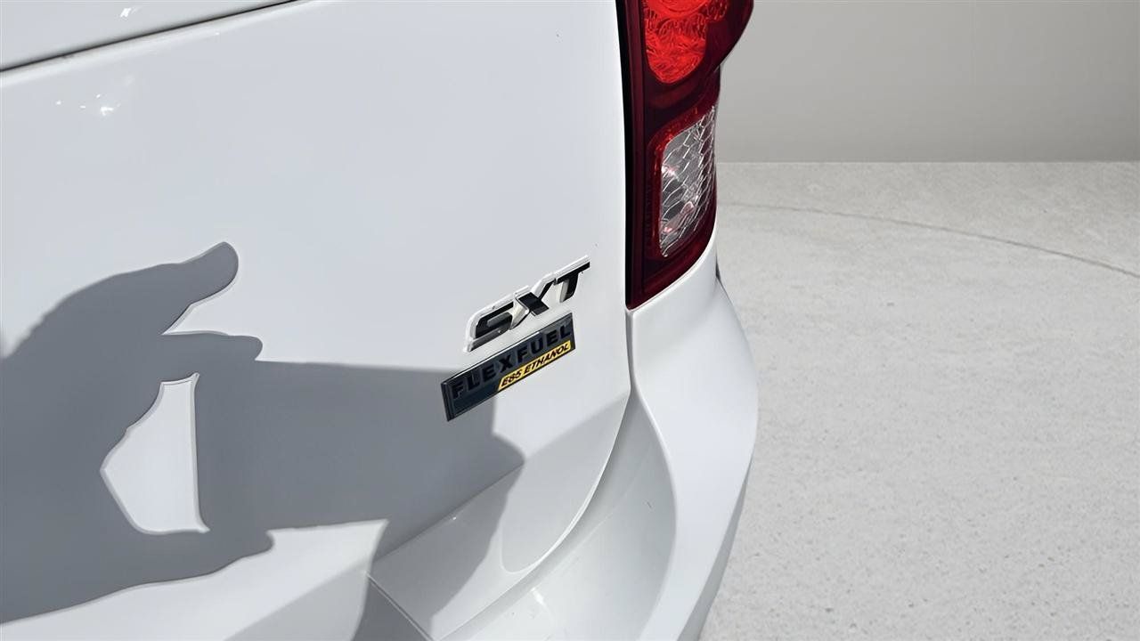 Used 2020 Dodge Grand Caravan SXT FWD image 8