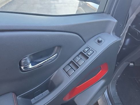 Certified 2025 Nissan Frontier PRO-4X image 17