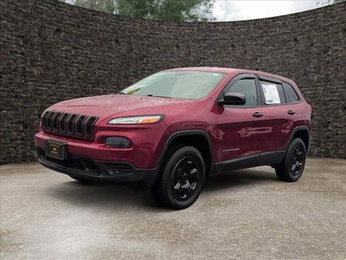 Used 2017 Jeep Cherokee Sport w/ Cold Weather Group image 6