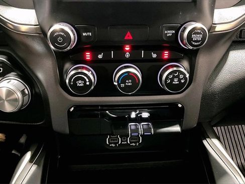 Used 2020 RAM 1500 Sport image 17