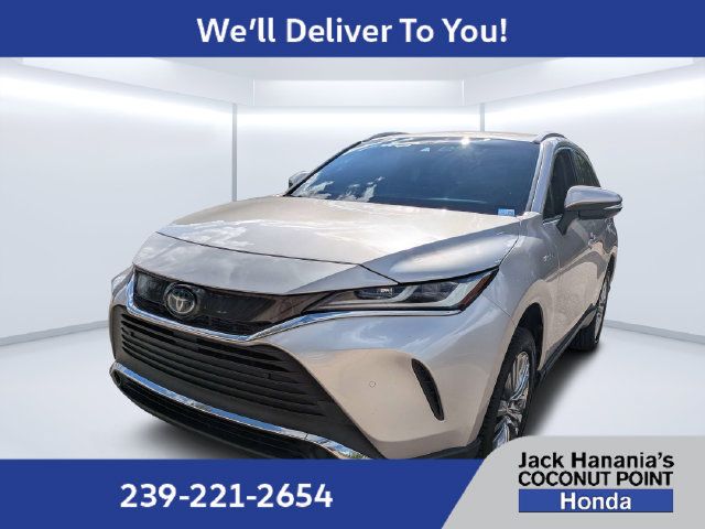 Used 2021 Toyota Venza XLE w/ Softex Package AWD/4WD image 7