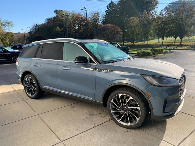 New 2027 Lincoln Aviator Reserve AWD/4WD image 7