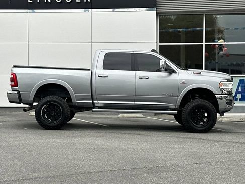 Used 2021 RAM 2500 Laramie AWD/4WD image 2