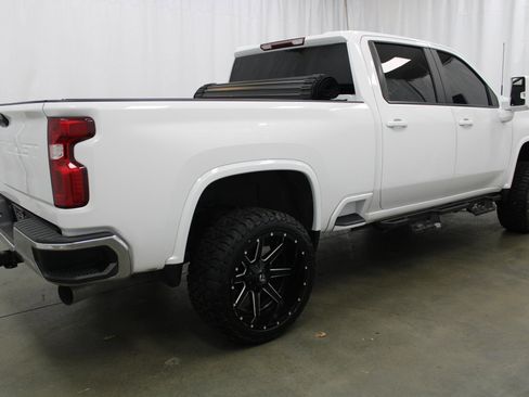 Used 2021 Chevrolet Silverado 2500 LT w/ Fleet Comfort Package image 7