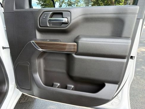 Used 2021 Chevrolet Silverado 1500 RST w/ Bed Protection Package AWD/4WD image 14