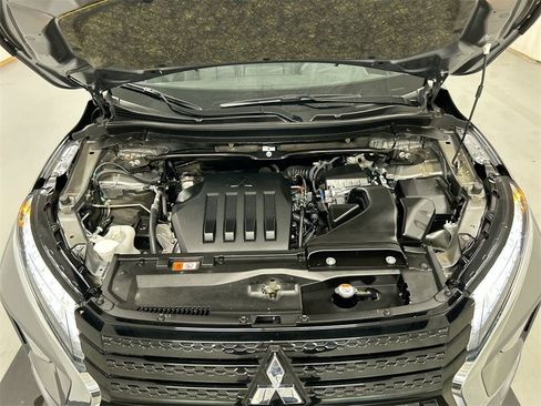 Used 2024 Mitsubishi Eclipse Cross SEL image 24