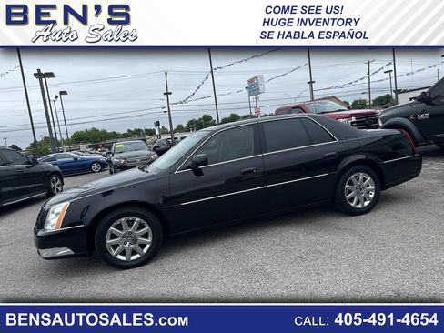 Used 2011 Cadillac DTS Premium FWD image 1