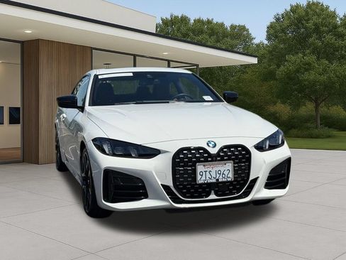 Used 2026 BMW 430i Coupe w/ M Sport Package RWD image 6