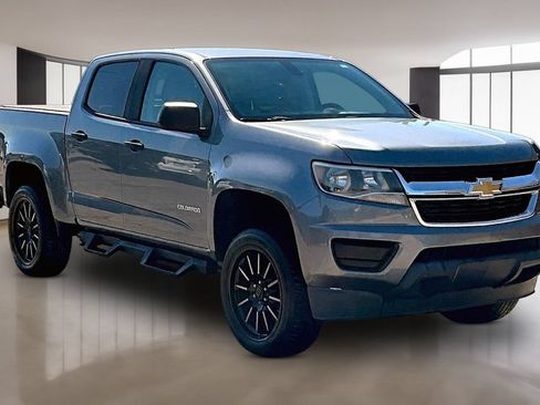 Used 2018 Chevrolet Colorado W/T RWD image 11