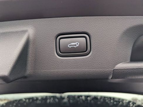 Used 2024 Hyundai Palisade Calligraphy image 10