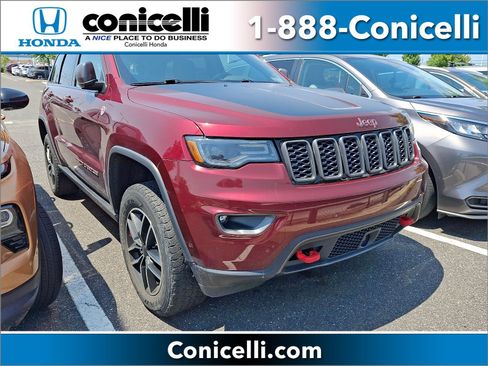 Used 2019 Jeep Grand Cherokee Trailhawk w/ Trailhawk Luxury Group AWD/4WD image 1