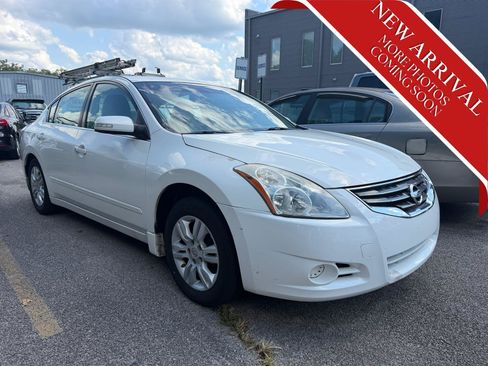 Used 2010 Nissan Altima 2.5 SL w/ SL Pkg FWD image 8