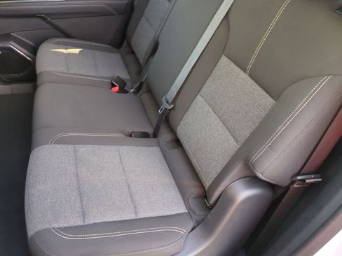 Used 2025 GMC Acadia Elevation image 20