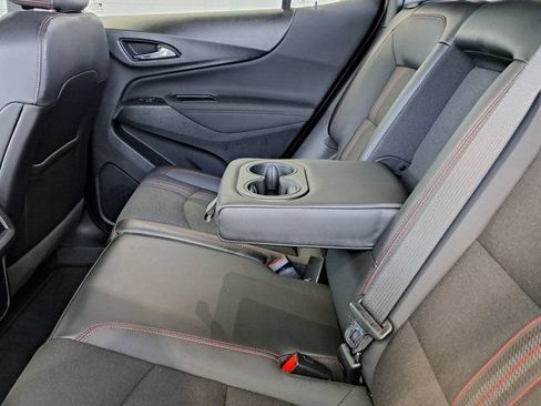 Used 2022 Chevrolet Equinox RS FWD image 27