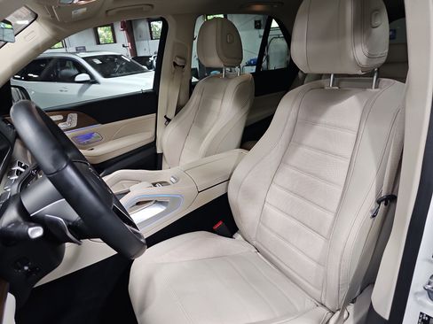 Certified 2024 Mercedes-Benz GLE 580 4MATIC image 16