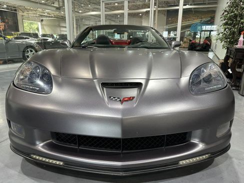 Used 2010 Chevrolet Corvette Grand Sport w/ Preferred Equipment Group RWD image 24