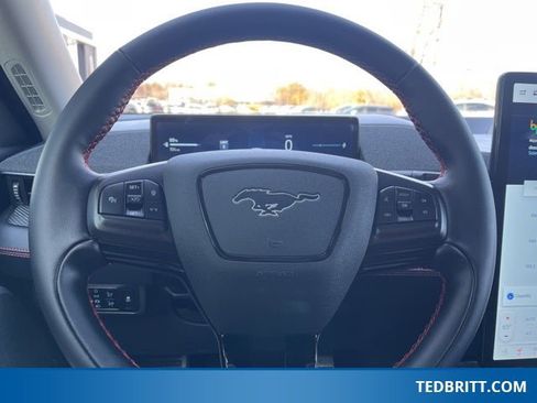 Used 2025 Ford Mustang Mach-E Premium w/ Sport Appearance Package image 27