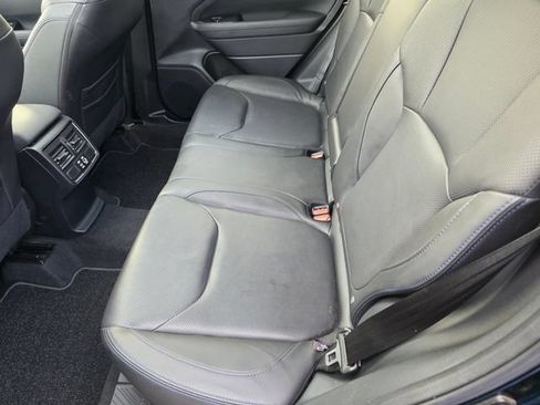 Used 2025 Subaru Forester Limited AWD/4WD image 16