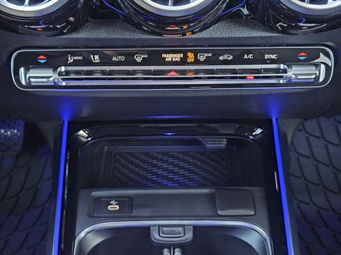 New 2026 Mercedes-Benz GLB 250 4MATIC image 20