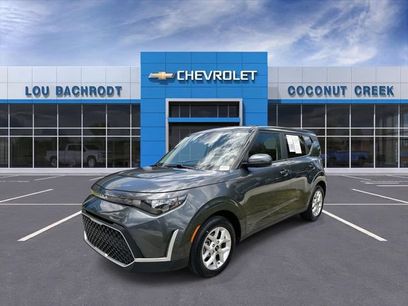 Used 2024 Kia Soul LX w/ Option Group 015