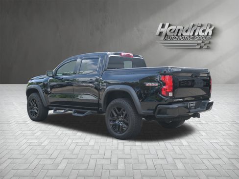 Used 2023 Chevrolet Colorado Trail Boss w/ Advanced Trailering Package AWD/4WD image 7