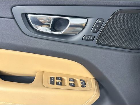 Used 2020 Volvo XC60 T5 Inscription w/ Protection Package Premier image 18