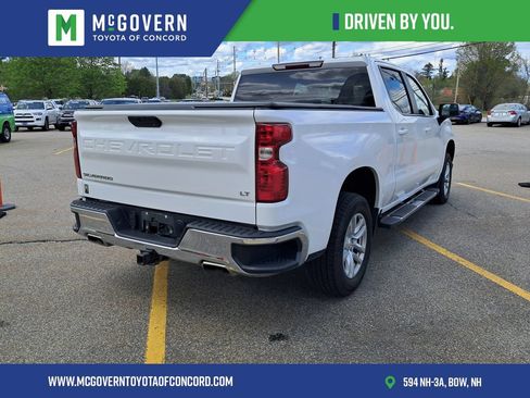 Used 2022 Chevrolet Silverado 1500 LT AWD/4WD image 5