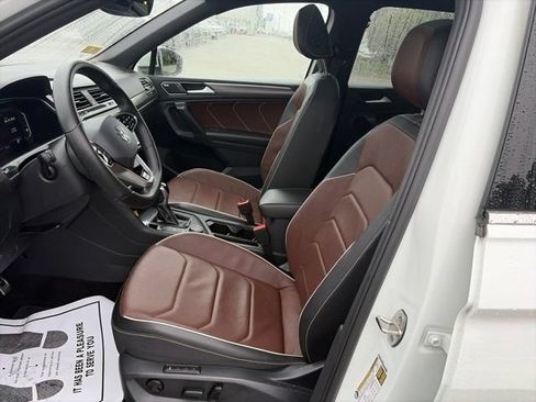 Used 2022 Volkswagen Tiguan SEL R-Line AWD/4WD image 28