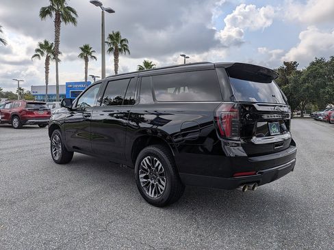 Certified 2025 Chevrolet Suburban Z71 AWD/4WD image 5