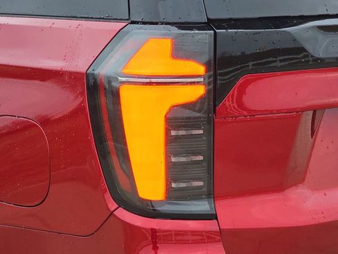 New 2026 Chevrolet Tahoe RST w/ Advanced Technology Package AWD/4WD image 35