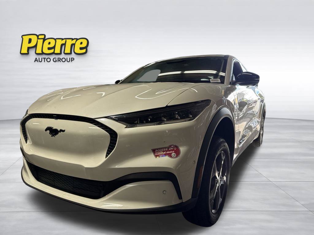 Used 2023 Ford Mustang Mach-E Select RWD image 1