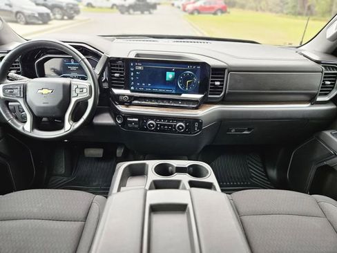 Used 2025 Chevrolet Silverado 1500 LT image 15