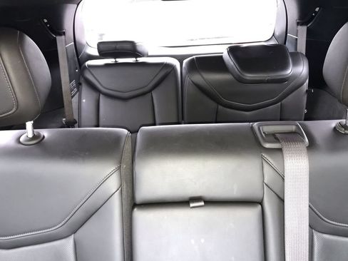 Used 2021 Cadillac XT6 Premium Luxury FWD image 23