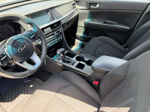 Used 2020 Kia Optima LX FWD image 15