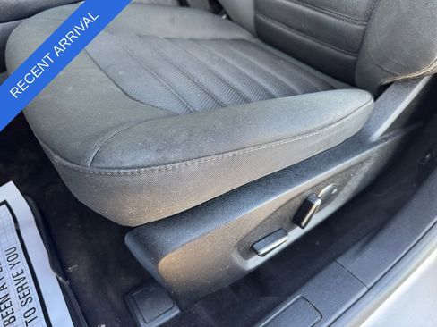 Used 2019 Ford Fusion SE image 23