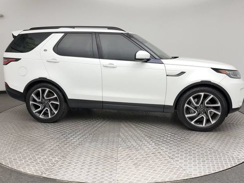 Used 2018 Land Rover Discovery HSE Luxury AWD/4WD image 9